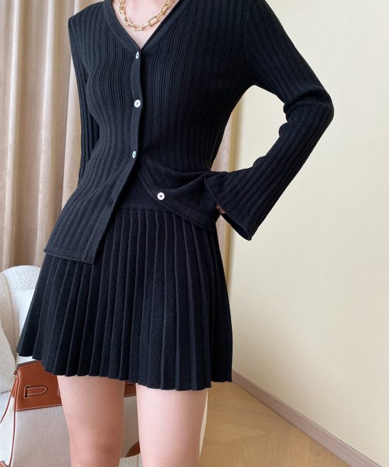 Leisure Long Sleeve Two Piece Skirt Set